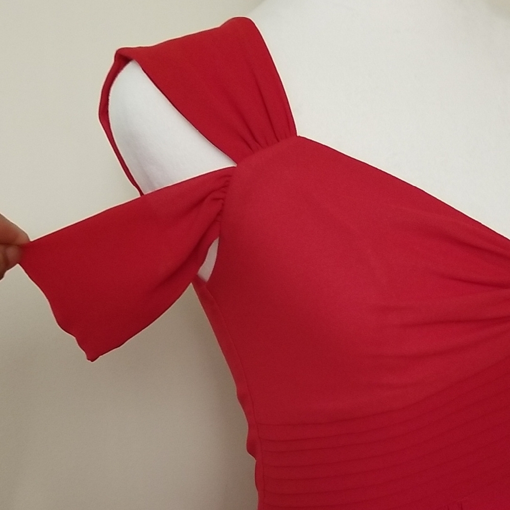 SHEIN Red Ruched Ruffled Maxi Gown - Picture 6 of 8